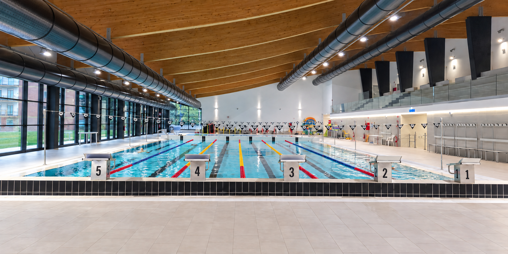 Piscina M2 Movement